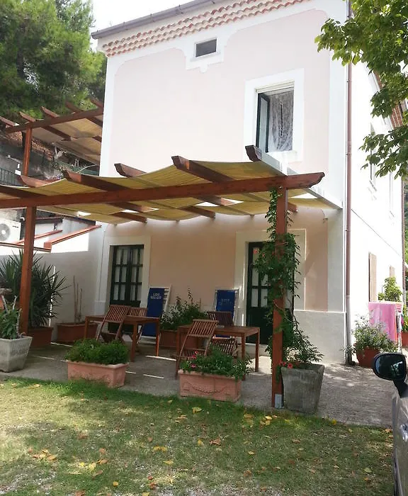 B&B Mazzarella-1